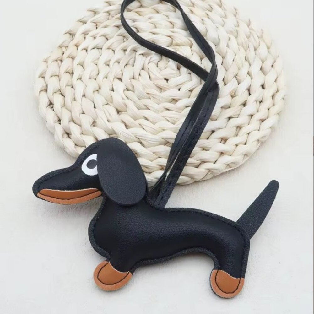 Black & Brown Dachshund Leather Bag Charm Keychain Dog Purse Accessory - Picture 6 of 6